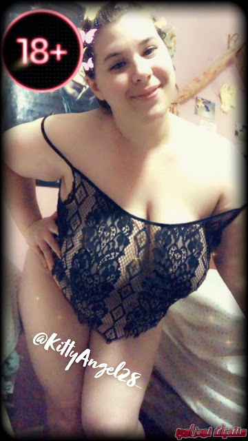 Kitty Angel Top Nude Natural Big Boobs Selfies BBW xxx Pics