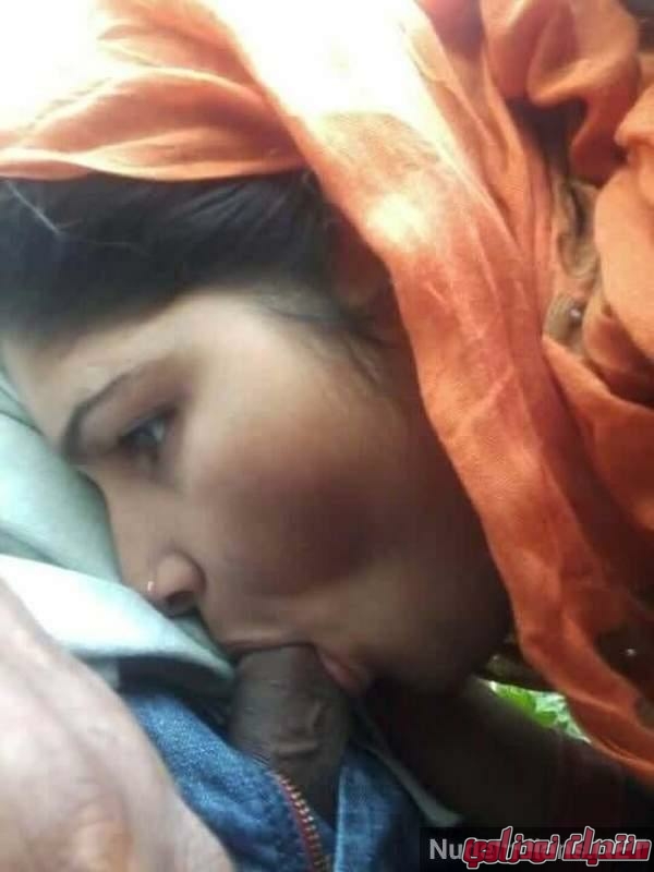 Tamil blowjob xxx with hot bhabhi pics 54