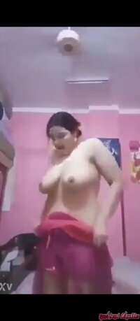 Screenshot_٢٠٢٣-١٢-٣١-٢٠-٤٣-٣٨-٠٠٢_com.miui.videoplayer.jpg